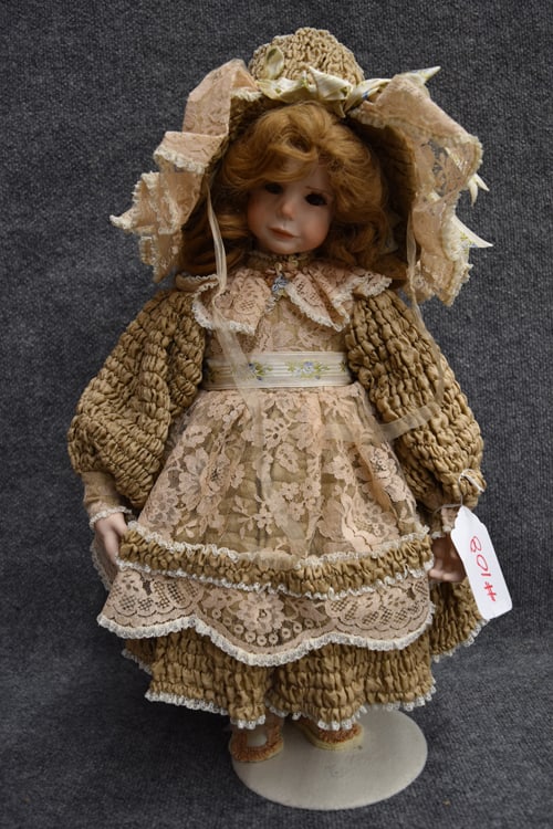 VLASTA DOLLS "HANNA" PORCELAIN DOLL: VLASTA DOLLS "HANNA" PORCELAIN DOLL - WRITTEN ON BACK IS "VLASTA PAT THOMPSON SP. EDITION 5/200 HANNAH 1986" -22" TALL - TAG SAYS HANNA - BACK SAYS HANNAH -ALL ORIGINAL OUTFIT, HAT & SHOES