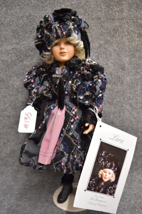 VLASTA DOLLS "LARA" RESIN DOLL (1 of 2)