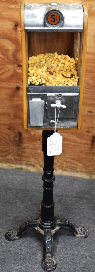 VICTOR PEANUT MACHINE (1 of 4)