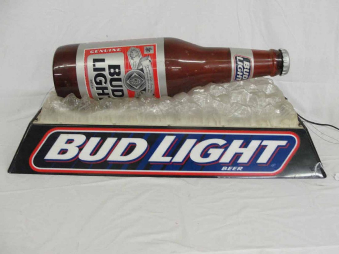110: Bud Light Bottle Pool Table Light