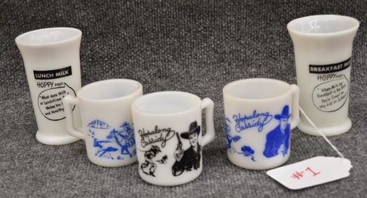 GROUPING OF HOP-A-LONG CASSIDY GLASS CUPS