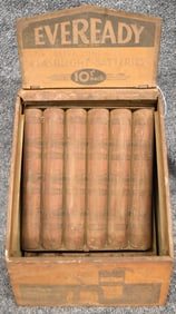 EVEREADY FLASHLIGHT BATTERIES  DISPLAY