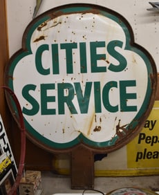 LARGE CITIES SERVICE CLOVER PATTERN SIGN