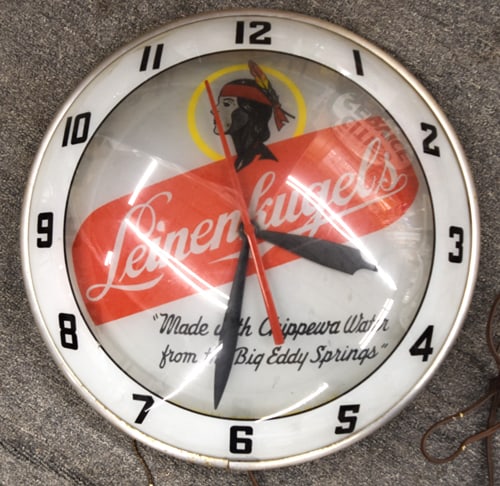 LEINENKUGELS DOUBLE BUBBLE CLOCK (1 of 3)