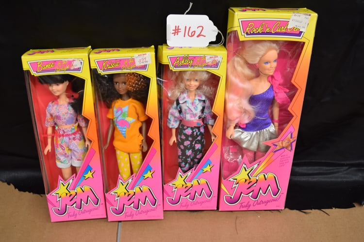 (4) HASBRO "JEM" DOLLS: (4) HASBRO "JEM" DOLLS TO INC: ASHLEY, KRISSIE, BANEE, & ROCK N CURL ALL IN ORIG BOXES