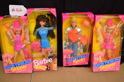 (4) 1990'S BARBIES