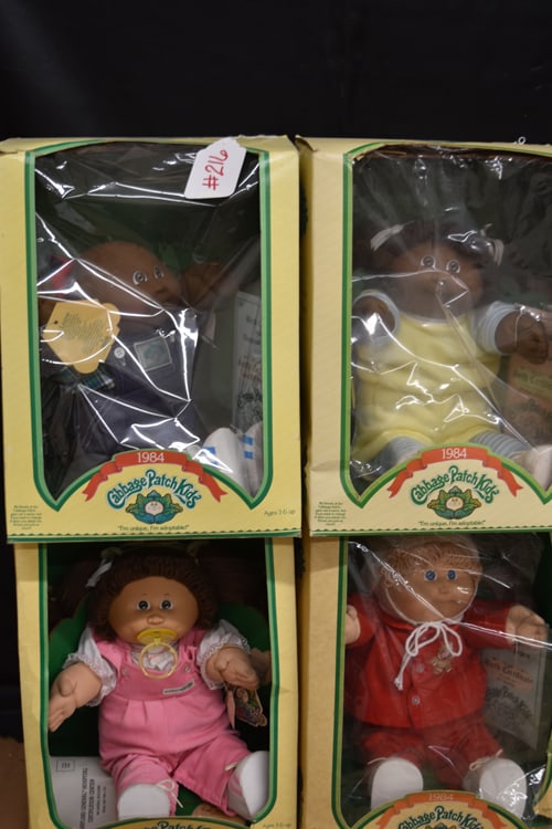 (4) COLECO CABBAGE PATCH KIDS: GROUPING OF (4) COLECO CABBAGE PATCH KIDS IN ORIG BOXES TO INC: 83 LORENA CHRISTINE, 84 DONIA JOYOUS, 84 MICKEY HECTOR, & 83/84 TY DAVIS