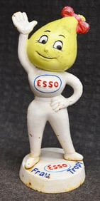 ESSO FRAU TROPF FIGURE
