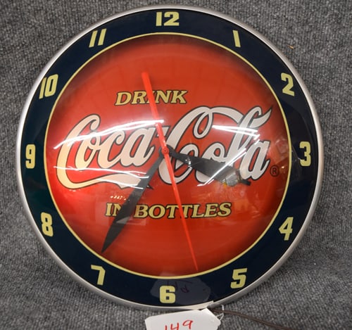 COCA-COLA CLOCK (1 of 3)