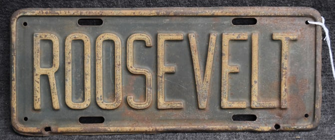 "ROOSEVELT" TIN VANITY LICENSE PLATE