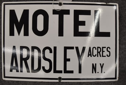 MOTEL SIGN