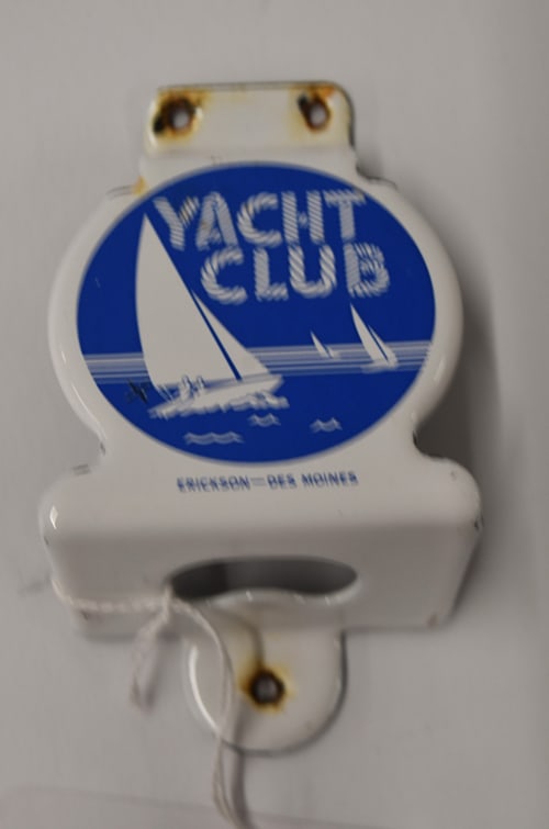 YACHT CLUB OPENER: YACHT CLUB PORCELAIN BOTTLE OPENER