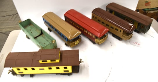 LIONEL TRAIN SET