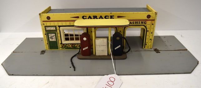 TOY GARAGE