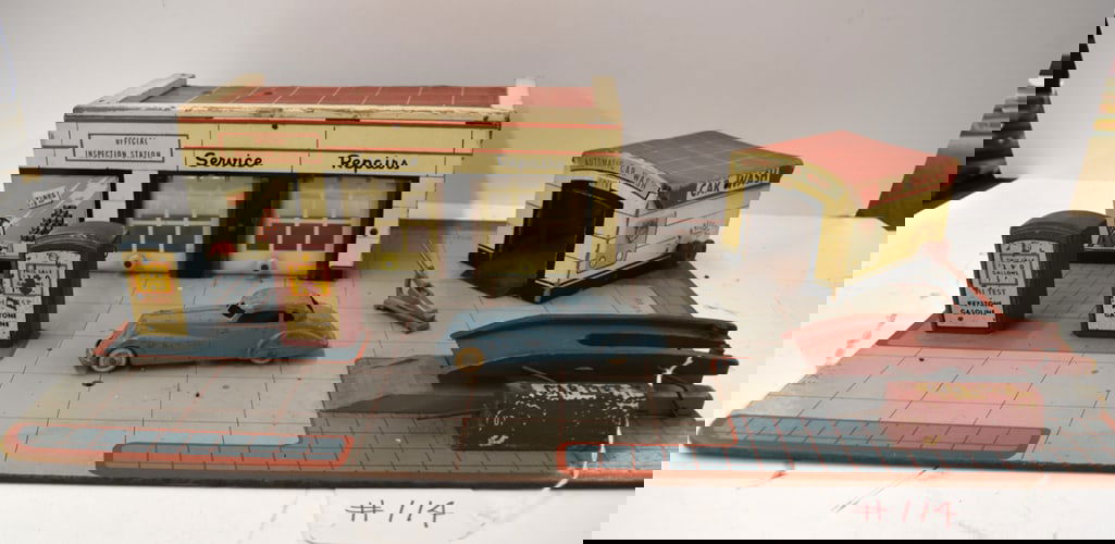 KEYSTONE TO GARAGE (1 of 5)