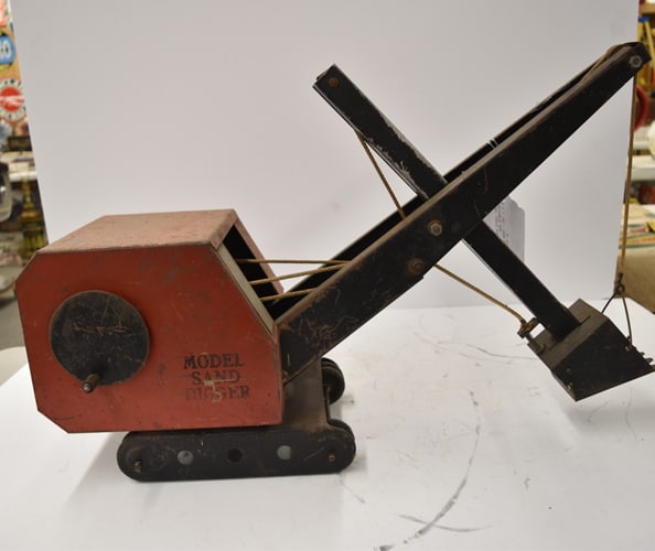 PRESSED STEEL SAND DIGGER (1 of 3)