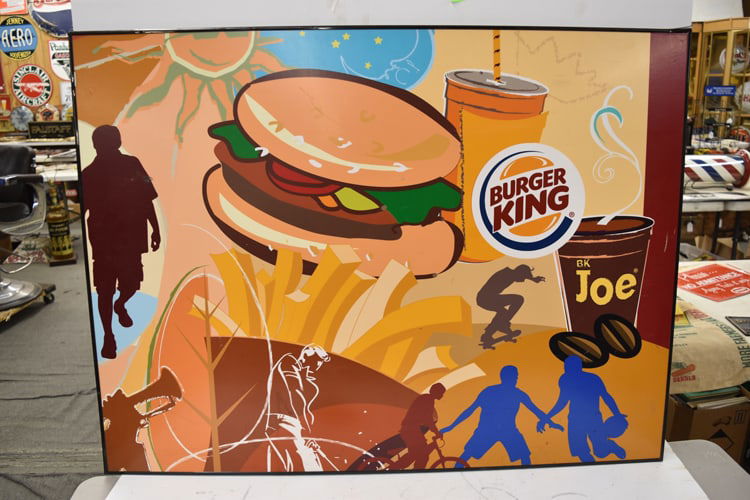 BURGER KING SIGN: BURGER KING PLASTIC SIGN