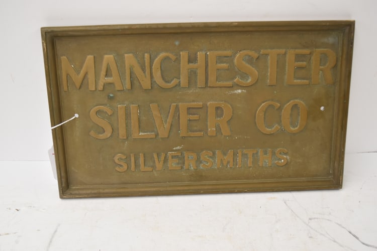 MANCHESTER SILVER CO. SILVERSMITHS BRASS PLAQUE: MANCHESTER SILVER COMPANY/SILVERSMITHS BRASS PLAQUE