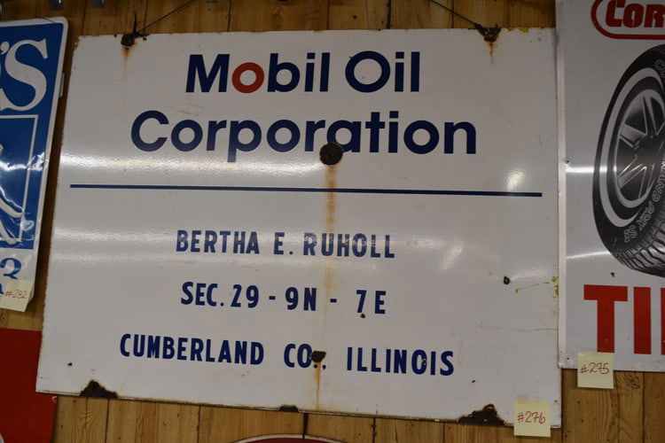 MOBIL OIL CORP. SIGN (1 of 1)