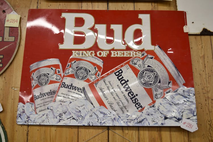BUD KING OF BEERS SIGN (1 of 1)