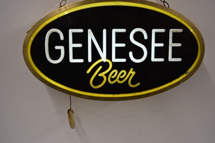 GENESEE BEER LIGHT UP SIGN