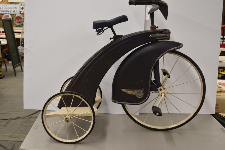 BLUE STREAK TRICYCLE (1 of 5)