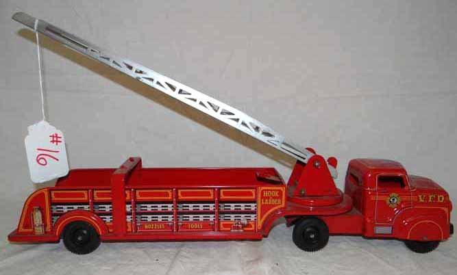 Marx Ladder Truck: Marx Metal Ladder Truck - 24"L x 4"W