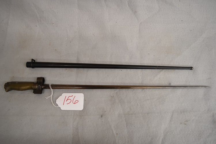 1890'S BAYONET: 25 3/4" L BAYONET - 1890'S BRASS HANDLED W/METAL SCABBARD - 20 1/2" BLADE
