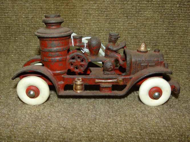 Kenton Fire Pumper (1 of 4)