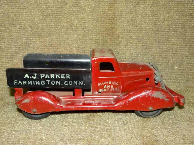 Marx Pressed Steel Flat Bed Truck (1 of 4)