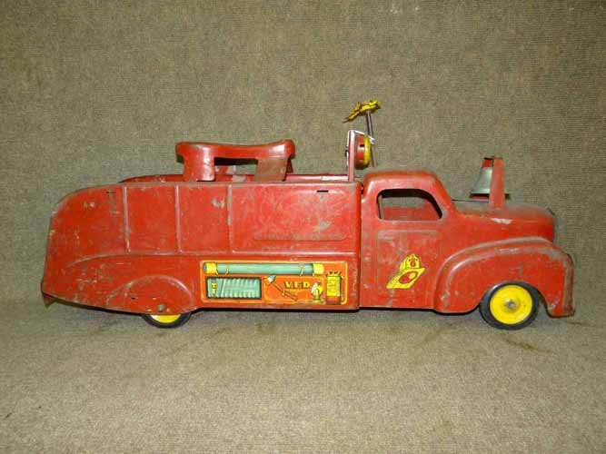 (2) Vehicles-Structo & Marx (1 of 2)