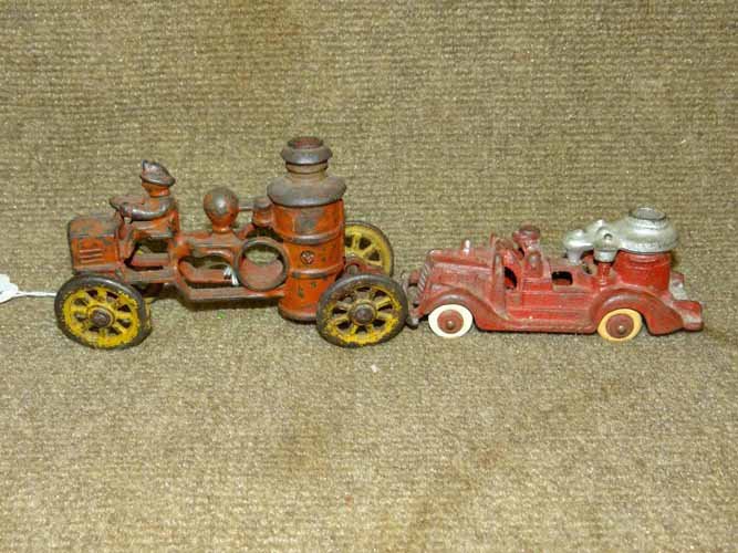 (2) Cast Iron Fire Pumpers (1 of 4)