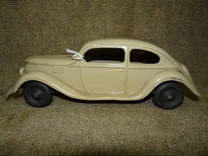 Kingsbury Ford Car (1 of 3)