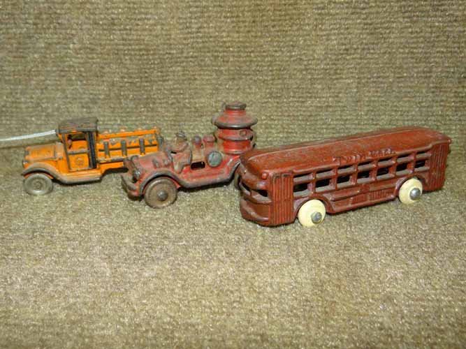(3) Cast Iron Vehicles (1 of 3)