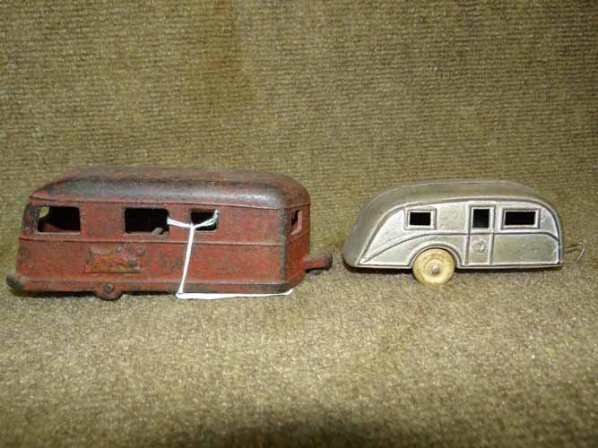 (2) Cast Iron Trailers (1 of 4)