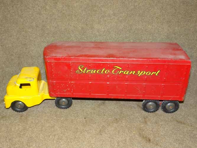 Structo Box Truck (1 of 4)