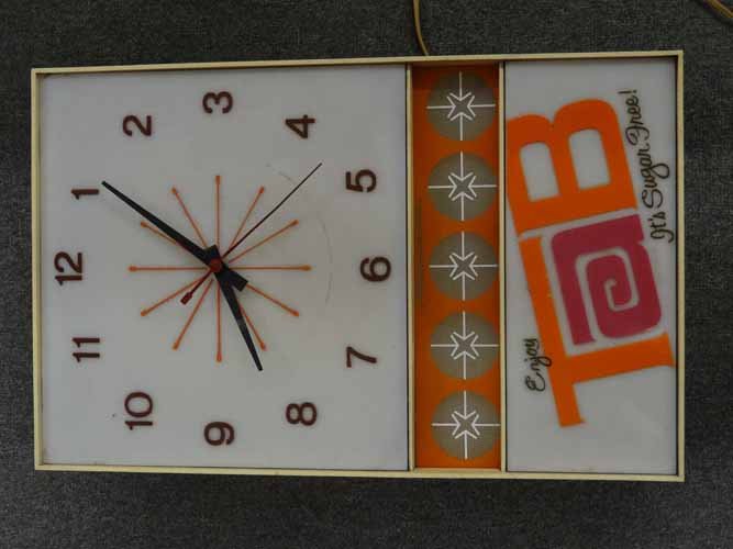 Tab Soda Clock (1 of 4)