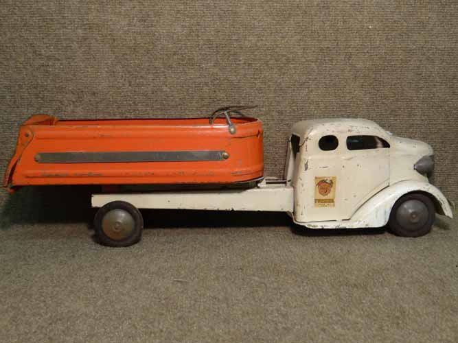 Turner Dump Truck (1 of 4)