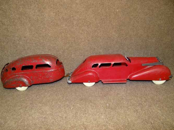 Wyandotte Sedan & Trailer (1 of 4)