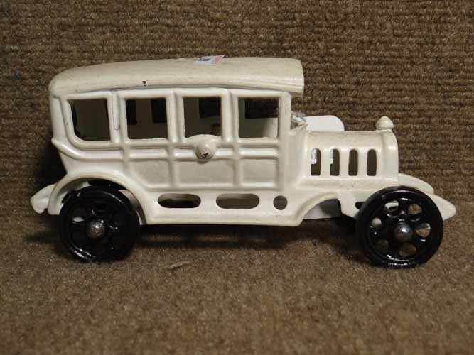 Hubley Sedan (1 of 4)