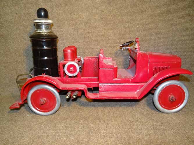 Buddy L Pumper (1 of 4)