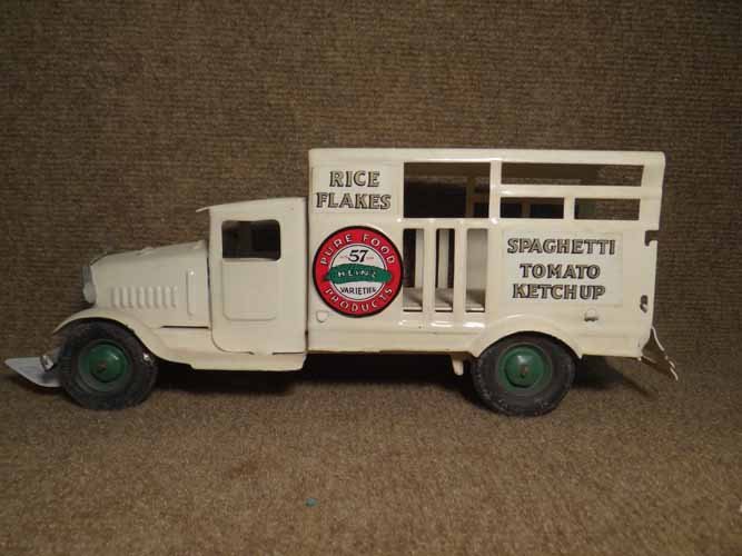 Metalcraft Truck (1 of 3)