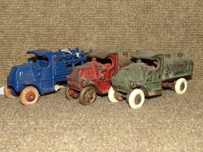 (3) Cast Iron Trucks (1 of 4)