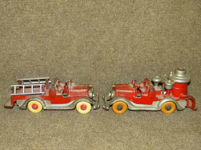 (2) Hubley Fire Engines (1 of 4)