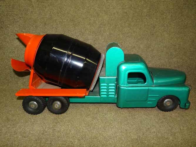 structo cement mixer