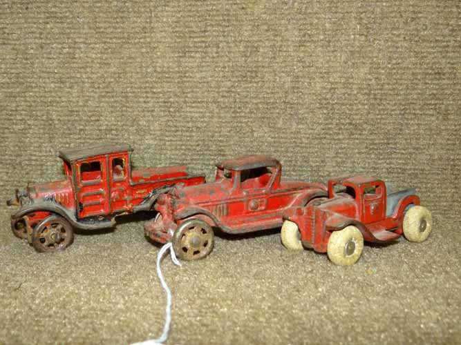 (3) Cast Iron Toys (1 of 4)