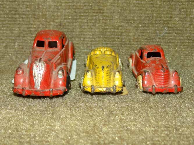 (3) Cast Iron Toys (1 of 4)