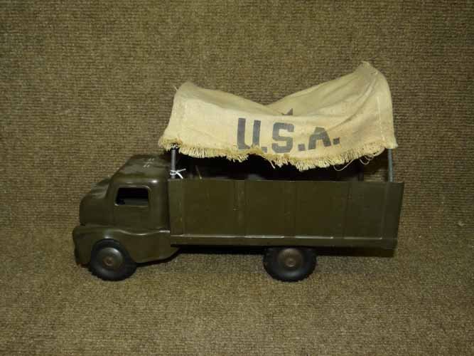 Structo Army Truck (1 of 4)