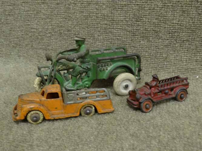 (3) Cast Iron Hubley Toys (1 of 2)
