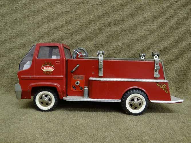 Tonka Pumper: 1970's Tonka Pressed Steel Pumper Fire Truck